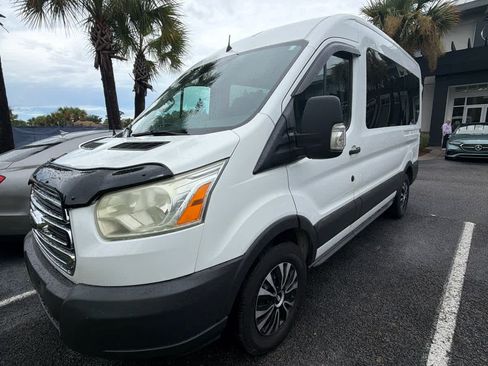 Used 2017 Ford Transit 150 XLT RWD image 6