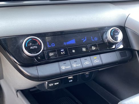 Certified 2026 Hyundai Elantra Sport FWD image 23