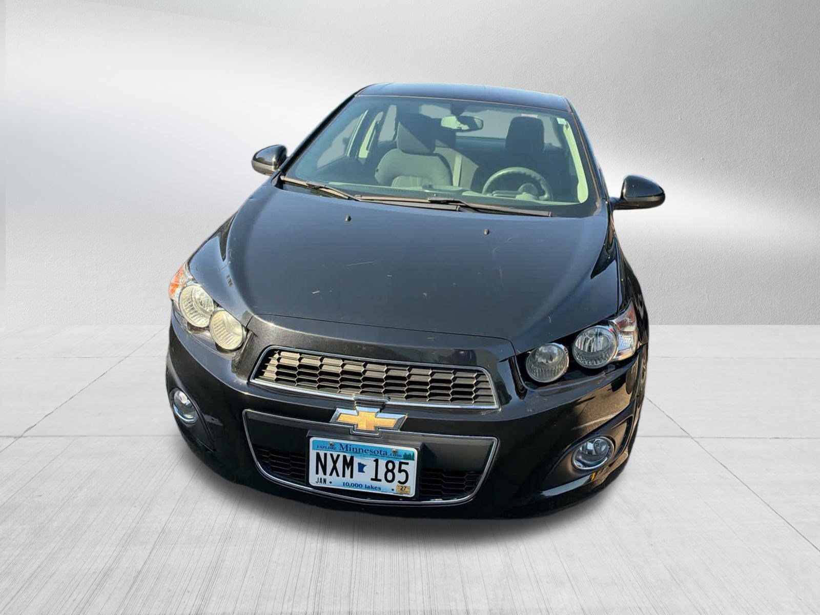Used 2016 Chevrolet Sonic LT w/ Wheels and Fog Lamp Package FWD image 2