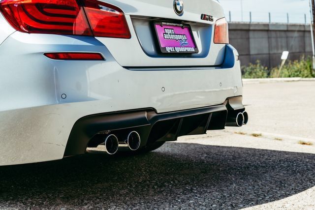 Used 2013 BMW M5 RWD image 36