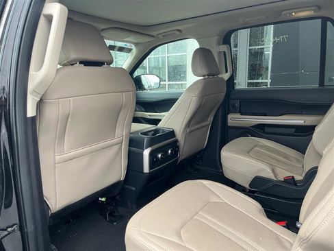 Used 2024 Ford Expedition Max Limited image 39