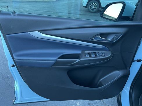 Used 2022 Chevrolet Bolt EUV Premier w/ Super Cruise Package image 15