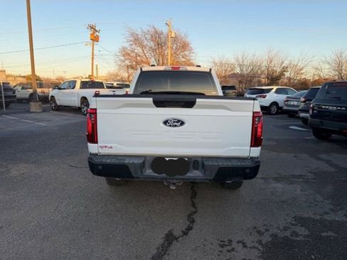Used 2024 Ford F150 XL image 5