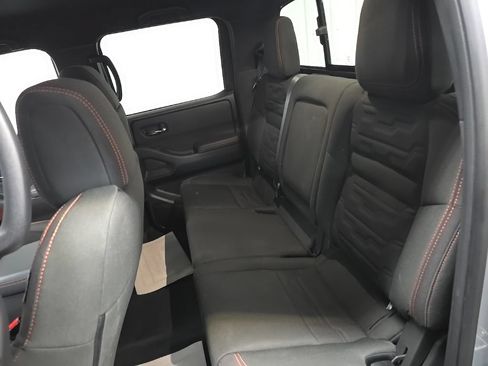 Used 2023 Nissan Frontier PRO-4X w/ Pro Convenience Package AWD/4WD image 32