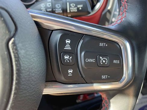 Used 2020 Jeep Wrangler Rubicon AWD/4WD image 14