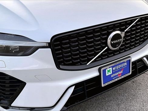 Used 2023 Volvo XC60 B5 Plus w/ Climate Package image 32
