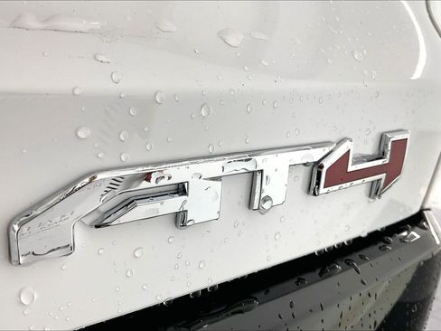 New 2026 GMC Terrain AT4 w/ Technology Package II image 17