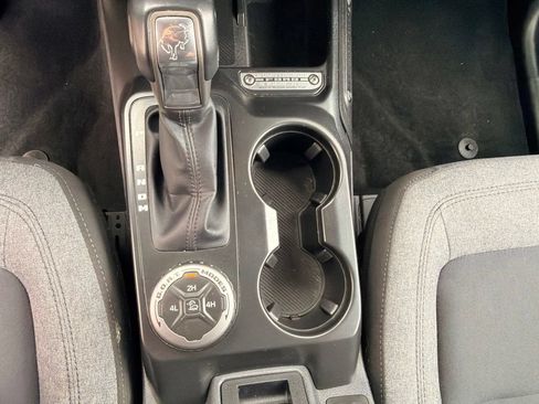 Used 2025 Ford Bronco Big Bend AWD/4WD image 26