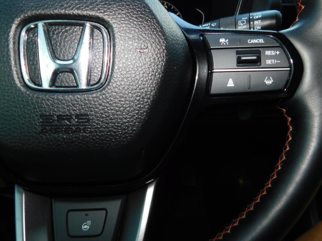 Used 2025 Honda Pilot TrailSport image 37
