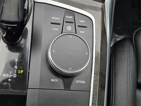 Used 2020 BMW 330i Sedan w/ Convenience Package image 22