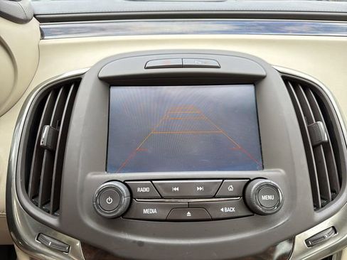 Used 2014 Buick LaCrosse Leather image 21