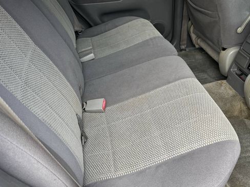 Used 2002 Toyota 4Runner SR5 AWD/4WD image 17