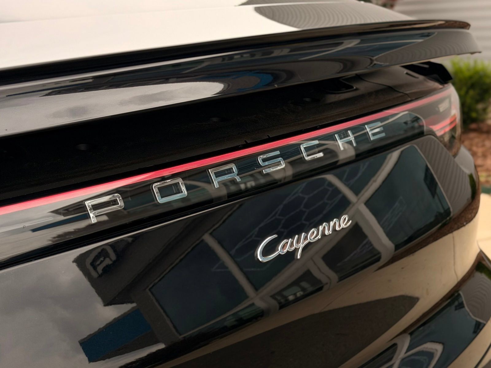 Used 2021 Porsche Cayenne Coupe AWD/4WD image 21