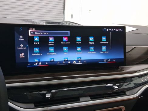 Used 2025 BMW X7 xDrive40i w/ Premium Package image 22