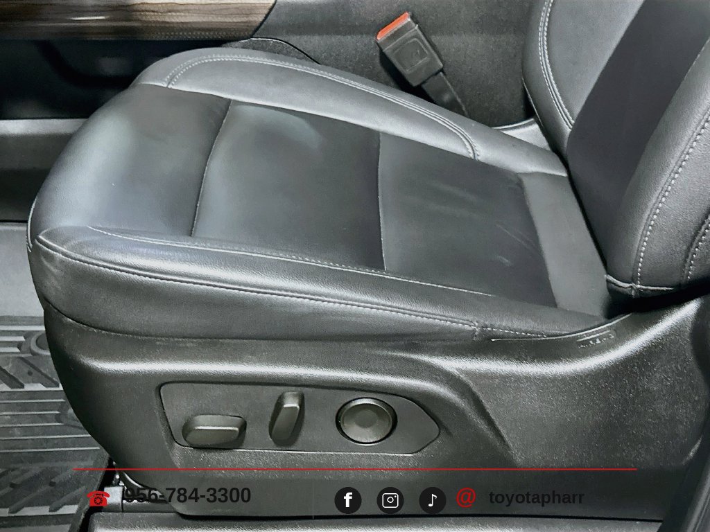 Used 2025 Chevrolet Silverado 1500 RST w/ Texas Edition Plus AWD/4WD image 19