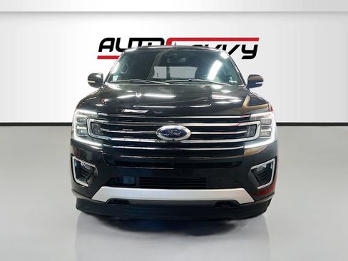 Used 2021 Ford Expedition Limited AWD/4WD image 2
