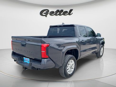 Certified 2025 Toyota Tacoma SR5 RWD image 5