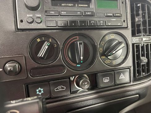 Used 1994 Saab 900 S image 21