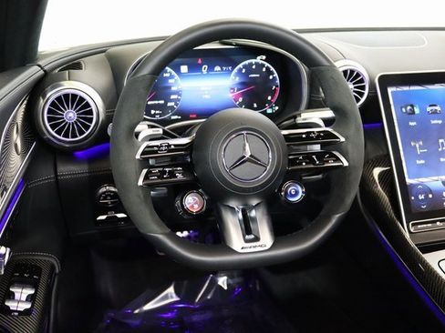 Used 2022 Mercedes-Benz SL 63 AMG 4MATIC image 20