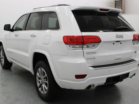 Used 2015 Jeep Grand Cherokee Overland image 6