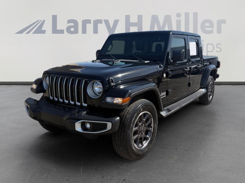 Used 2021 Jeep Gladiator Overland w/ Popular Equipment Package AWD/4WD image 1