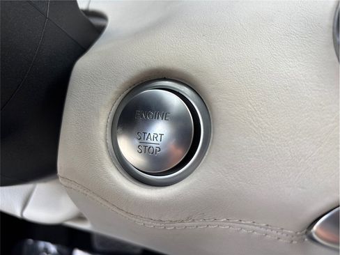 Used 2017 Mercedes-Benz S 550 Cabriolet image 32