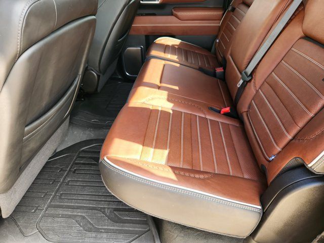 Used 2025 GMC Sierra 2500 Denali Ultimate AWD/4WD image 30