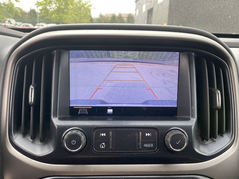 Used 2019 Chevrolet Colorado Z71 image 21