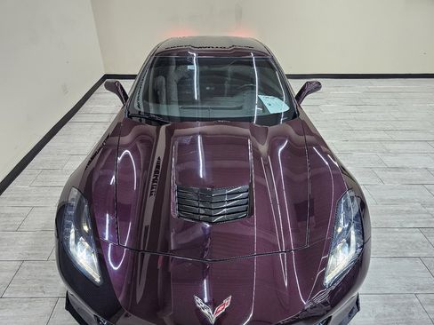 Used 2017 Chevrolet Corvette Stingray Coupe w/ 2LT Preferred Equipment Group image 4