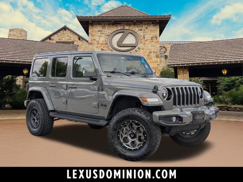 Used 2022 Jeep Wrangler Unlimited Sahara AWD/4WD image 1
