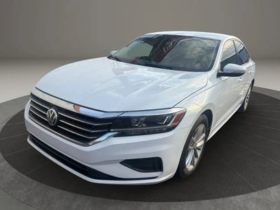 Used 2020 Volkswagen Passat 2.0T SE