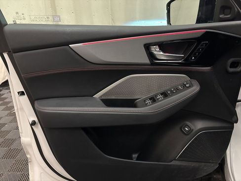 Used 2023 Acura MDX A-Spec image 10