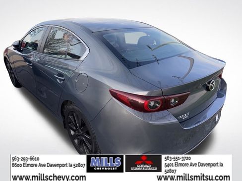 Used 2023 MAZDA MAZDA3 s AWD/4WD image 4