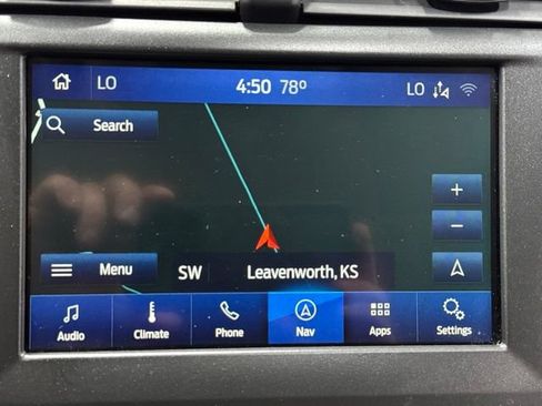 Used 2020 Ford Fusion SE FWD image 3