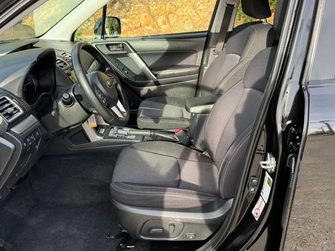 Used 2018 Subaru Forester 2.5i Premium AWD/4WD image 15
