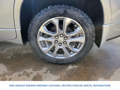Used 2019 Chevrolet Traverse Premier image 20