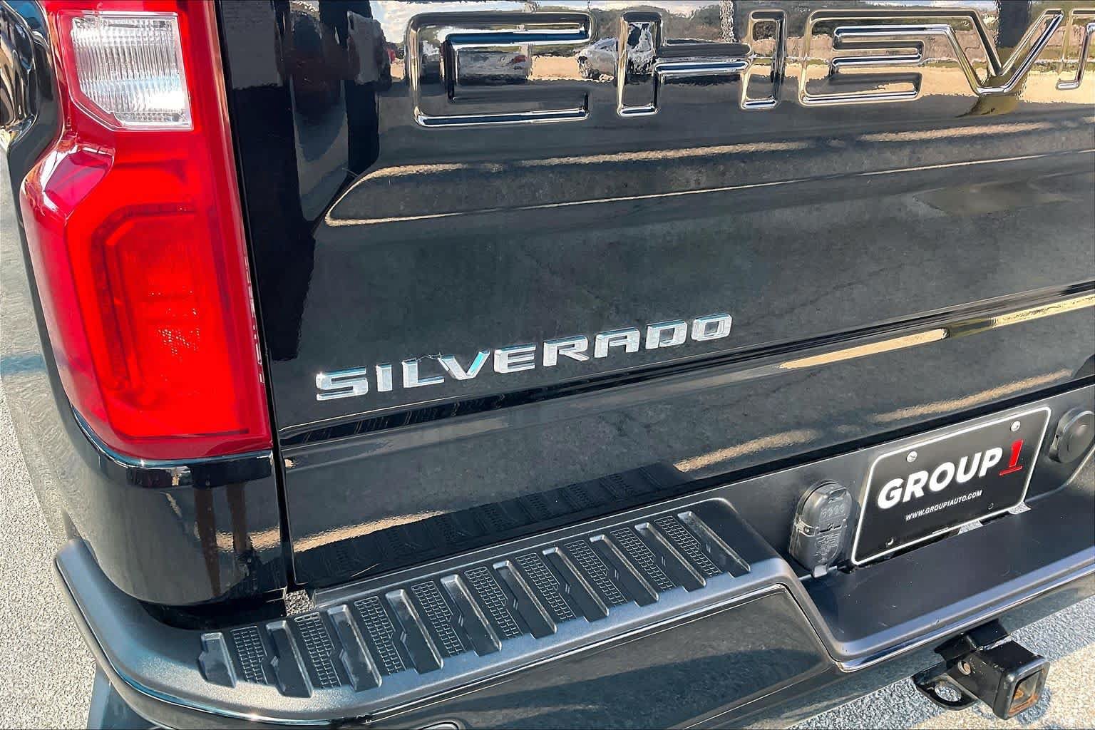 Used 2024 Chevrolet Silverado 1500 RST RWD image 32