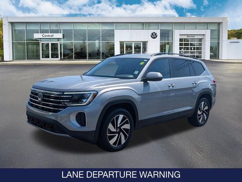 Used 2026 Volkswagen Atlas SE AWD/4WD image 3