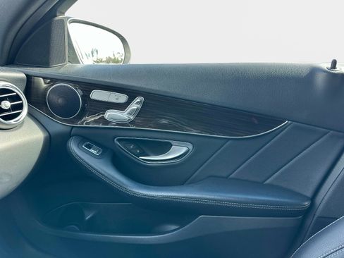 Used 2018 Mercedes-Benz C 300 Sedan image 25