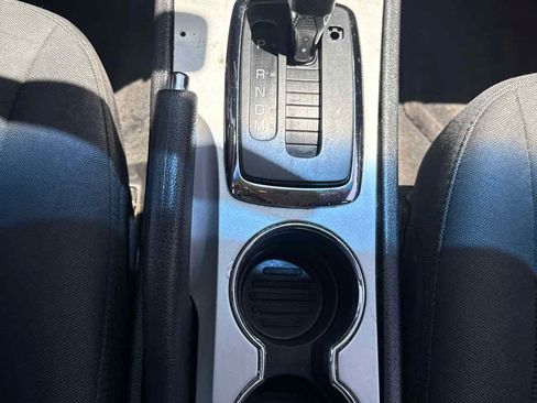Used 2011 Ford Fusion SE FWD image 34