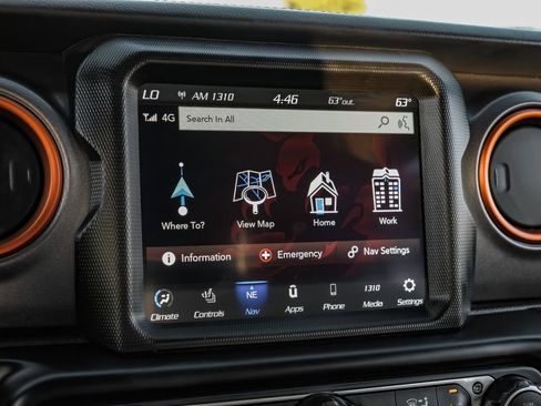 Used 2021 Jeep Gladiator Mojave image 26