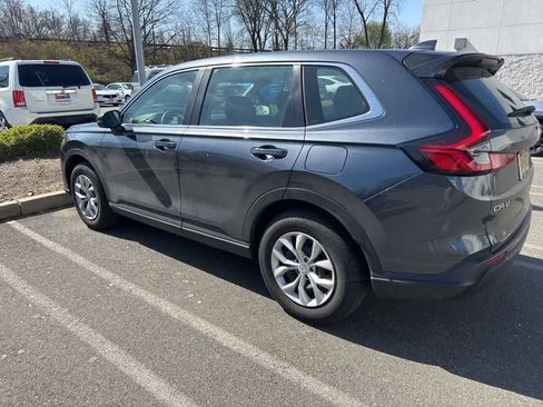 Used 2023 Honda CR-V LX image 26