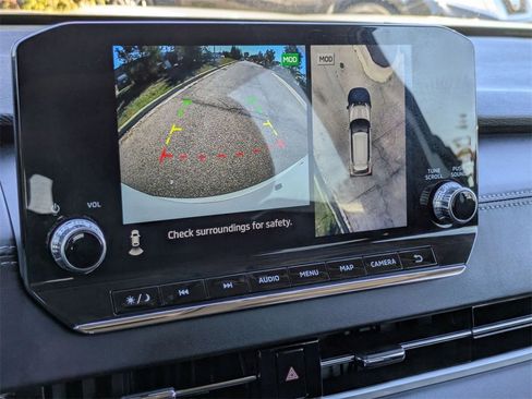 Used 2024 Mitsubishi Outlander Ralliart image 25