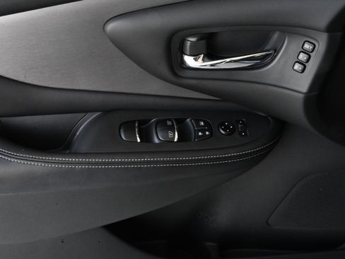 Used 2024 Nissan Murano SL AWD/4WD image 31