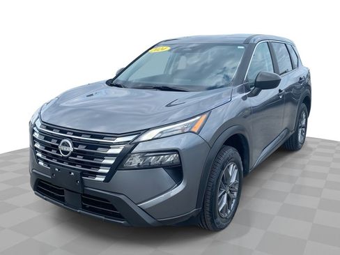 Used 2024 Nissan Rogue S FWD image 1