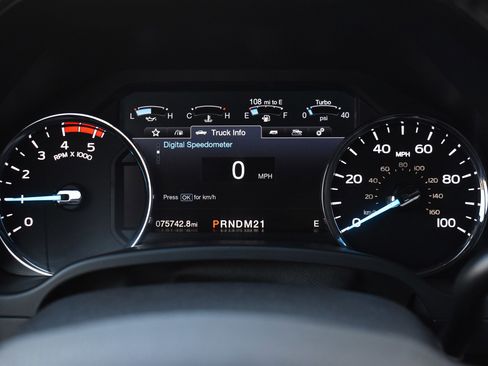 Used 2019 Ford F250 Lariat w/ Lariat Value Package image 24