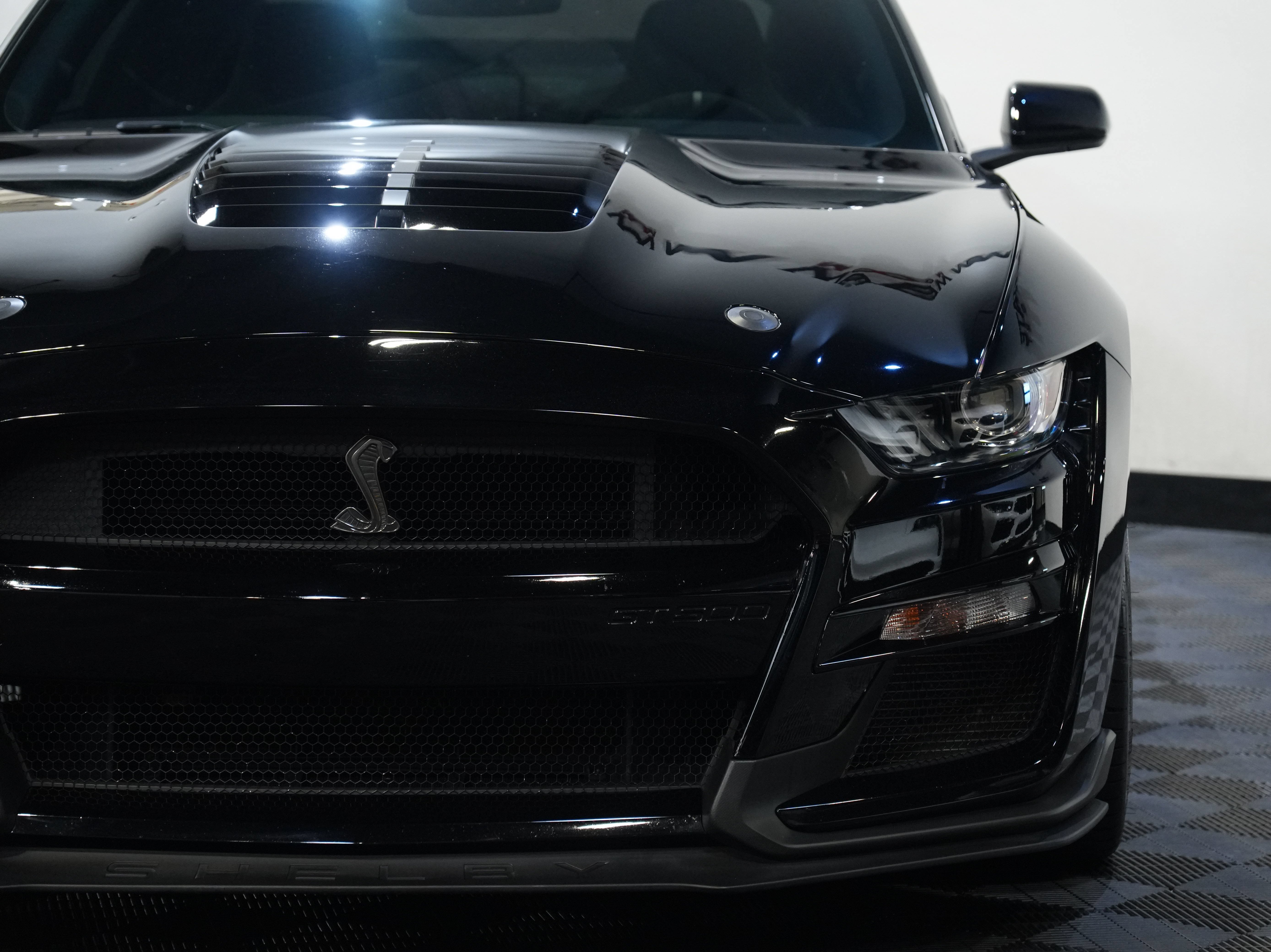 Used 2021 Ford Mustang Shelby GT500 RWD image 10
