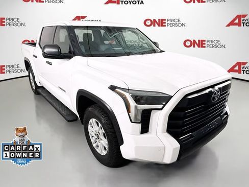 Used 2022 Toyota Tundra SR5 w/ Convenience Package RWD image 1