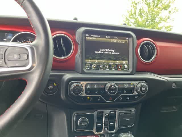 Used 2023 Jeep Wrangler Unlimited Rubicon w/ LED Lighting Group AWD/4WD image 15