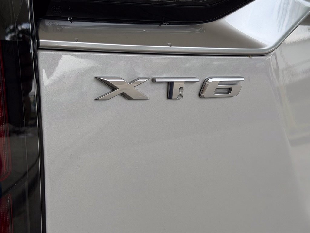 Used 2021 Cadillac XT6 Sport AWD/4WD image 16